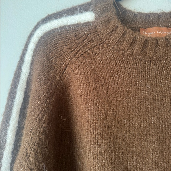 Brown Sweater with White Stripes Wool Blend - Picture 2 of 7